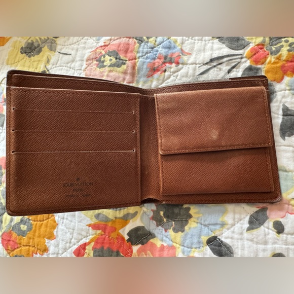 Louis Vuitton monogram men wallet - Picture 3 of 5